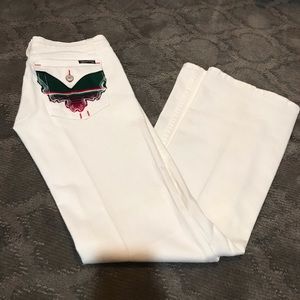 White miss me jeans
